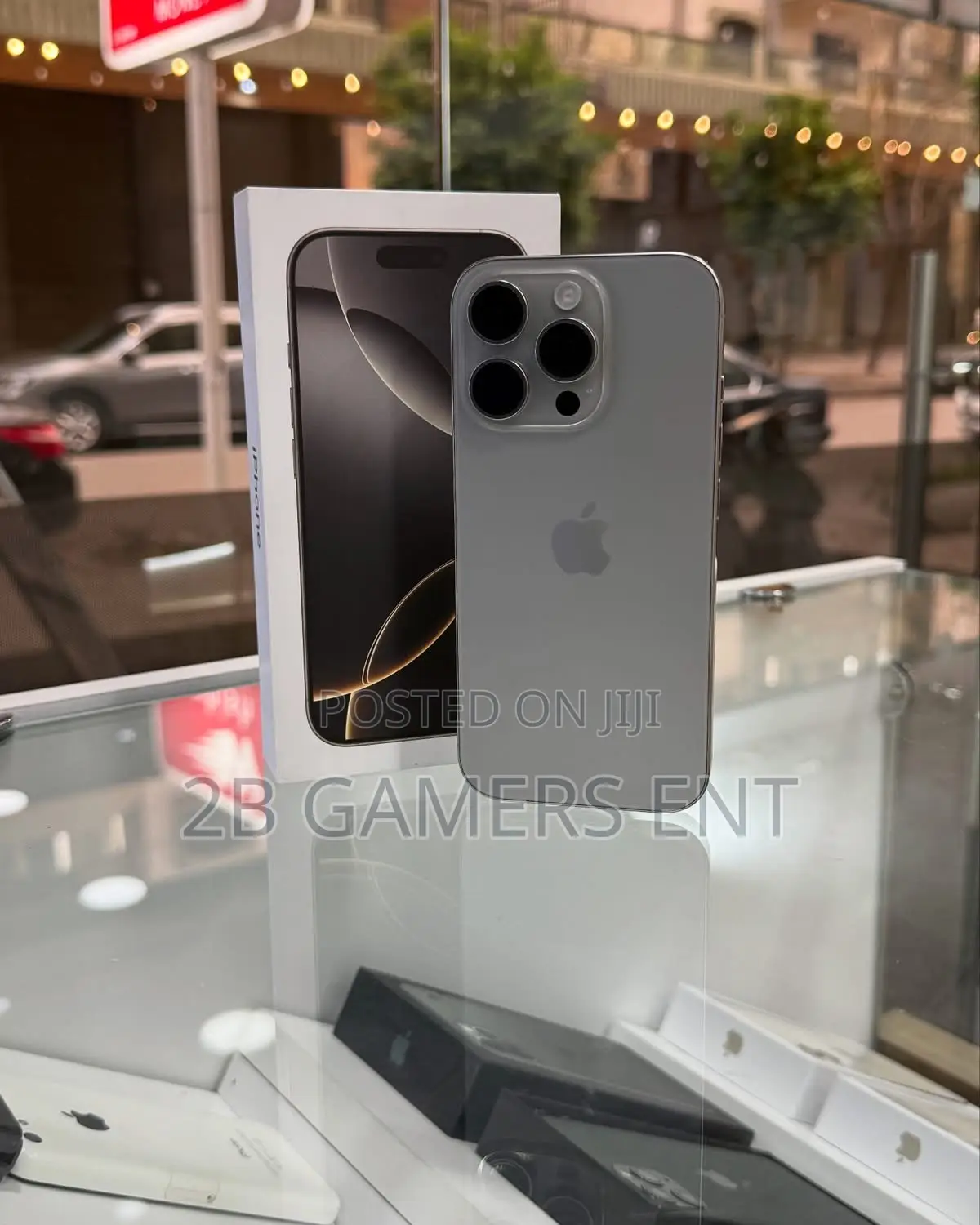 Apple iPhone 16 Pro Max 256 GB Silver