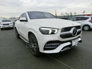 Mercedes-Benz GLE-Class GLE 400d 4MATIC 2020 White