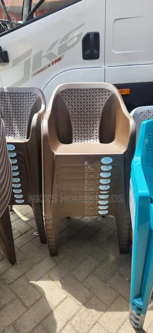 Chocolate Chair, Plastic Chairs With Armrest