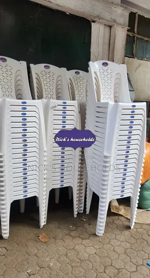 2032 Plastic Chair, Suitable Chairs for All Events