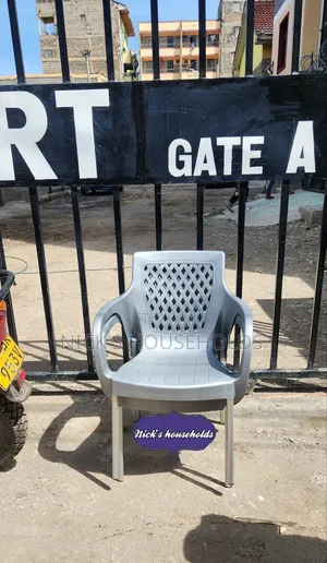 Bold Plastic Chairs With Metal Tubing Legs
