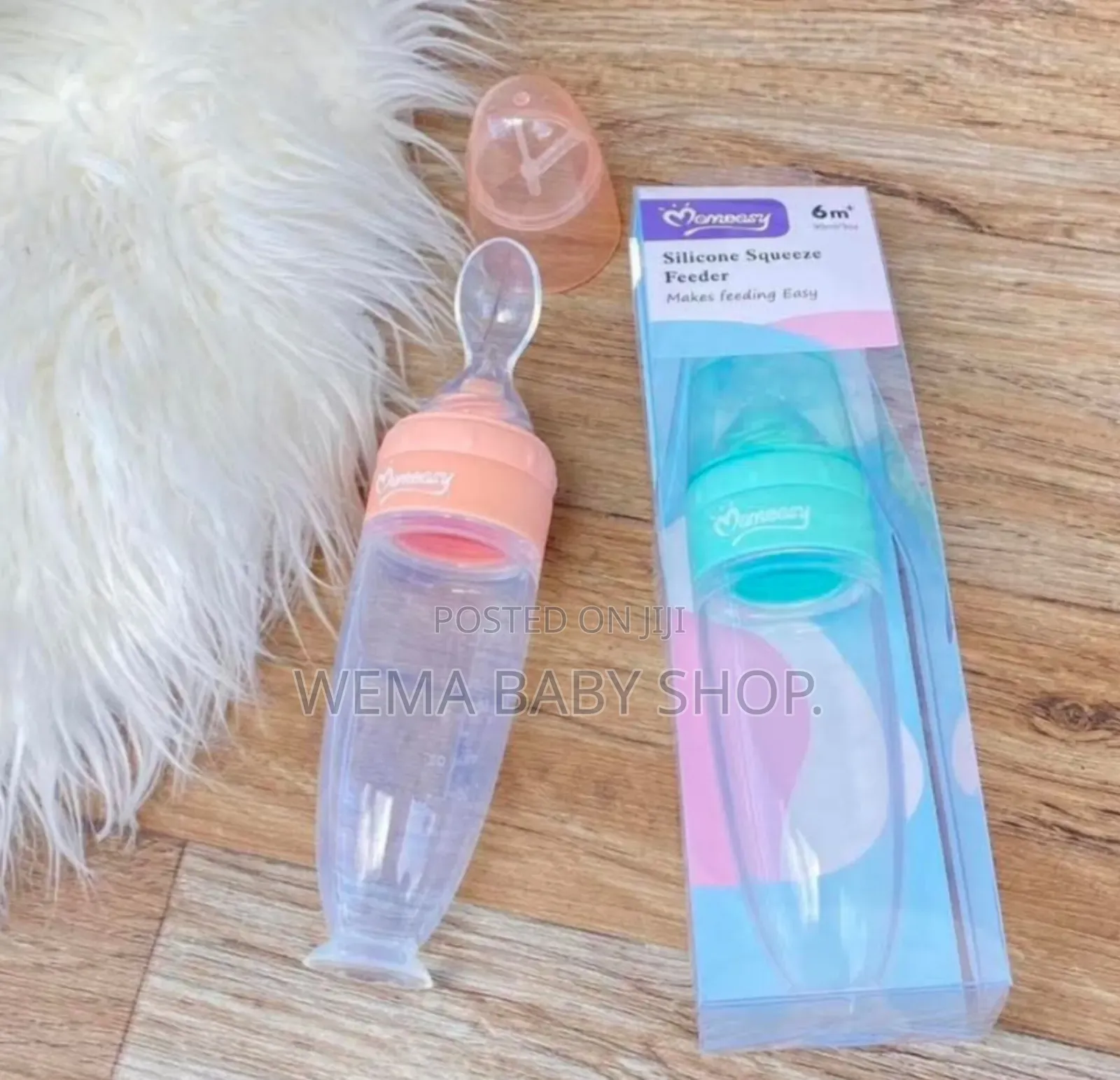 Momeasy Silicone Spoon/Squeeze Feeder