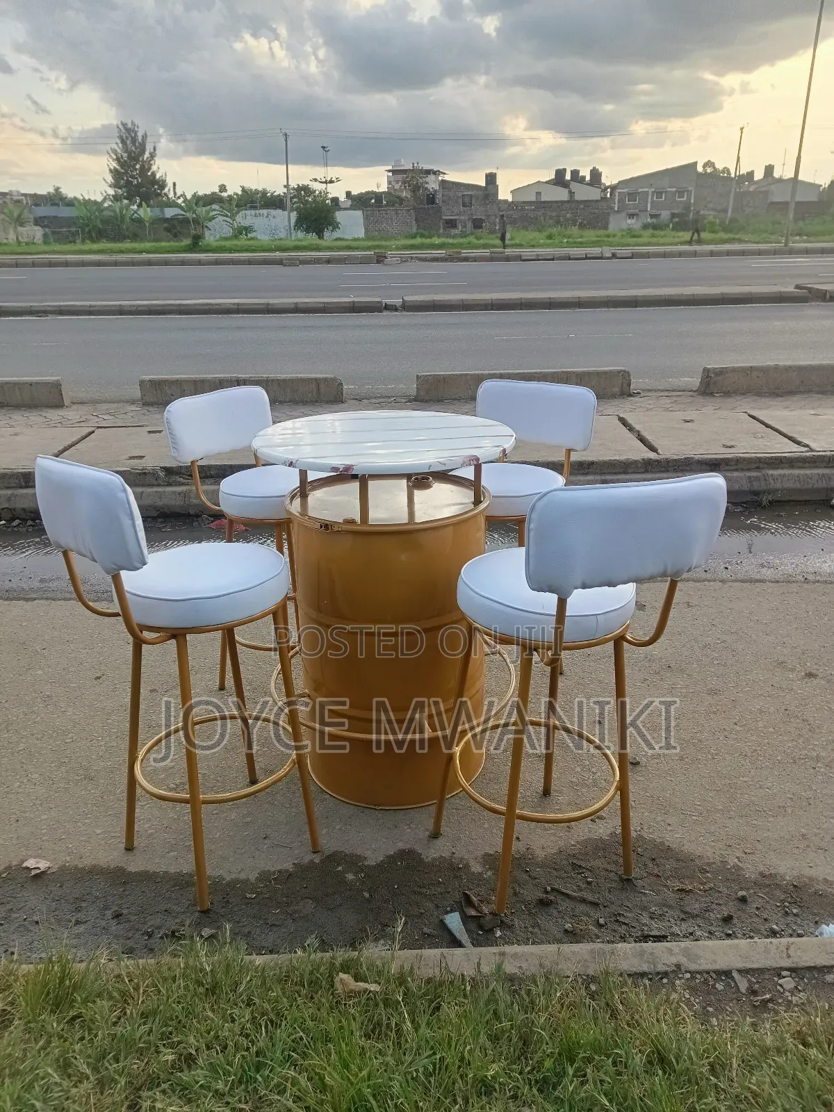 High Bar Set, With White Stools and Bar Drum Table 