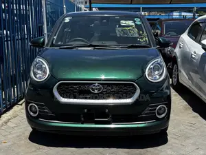 Toyota Passo 2018 Green