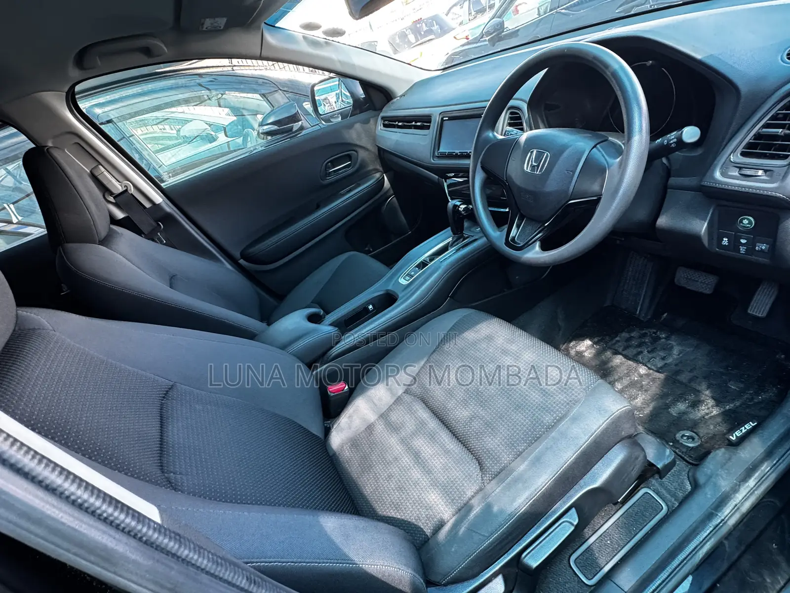 Honda Vezel 2018 Black