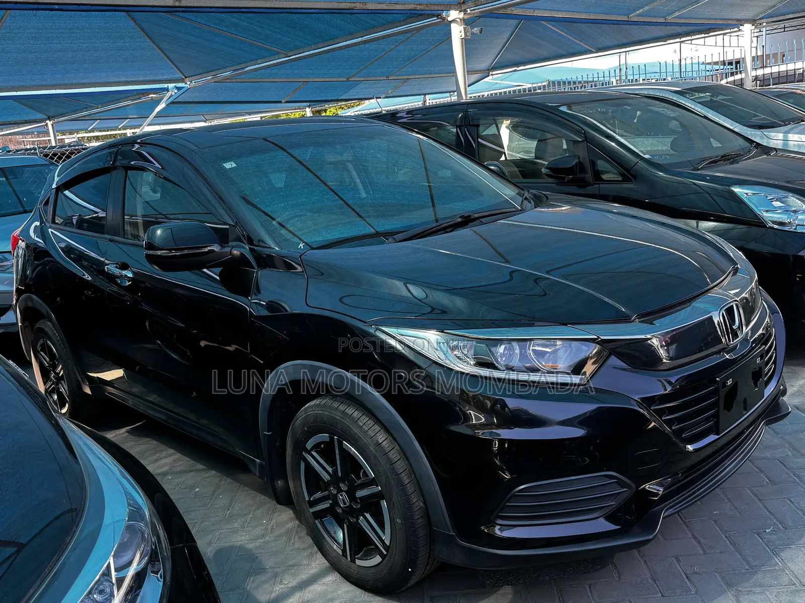 Honda Vezel 2018 Black