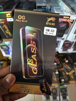 Armorsuit Samsung Galaxy A30 Privacy Glass Screen Protector