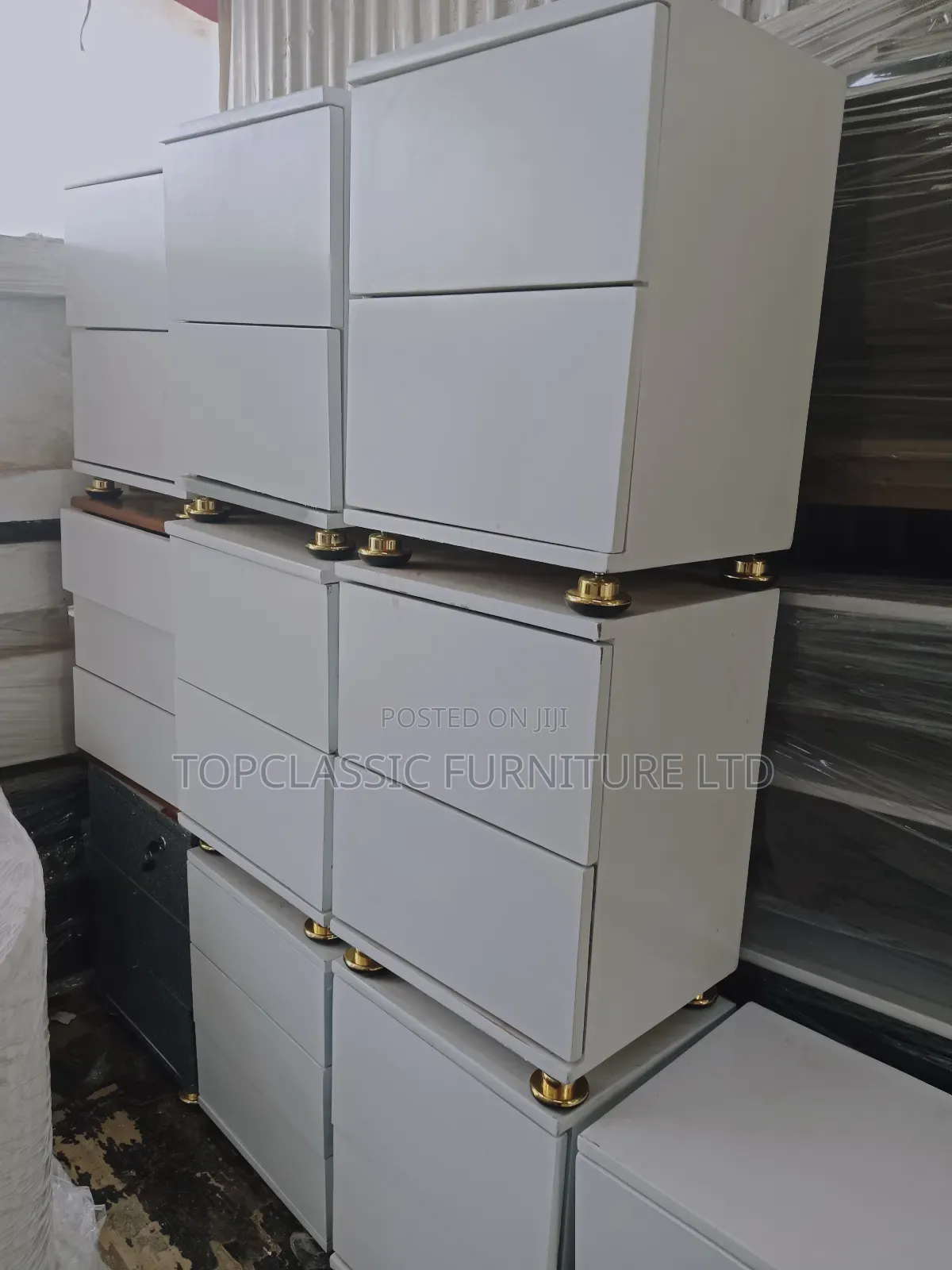 Side Bed Available