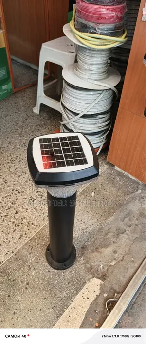 Solar Garden Light