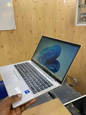 Laptop HP EliteBook 840 G8 16GB Intel Core i7 SSD 512GB