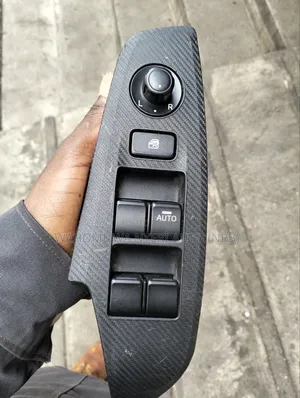 Cx5 Main Door Switch