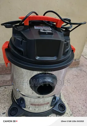 20litres Vacuum Cleaner/Wet and Dry
