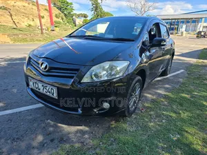 Toyota Auris 2012 Black