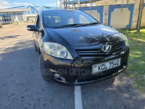 Toyota Auris 2012 Black