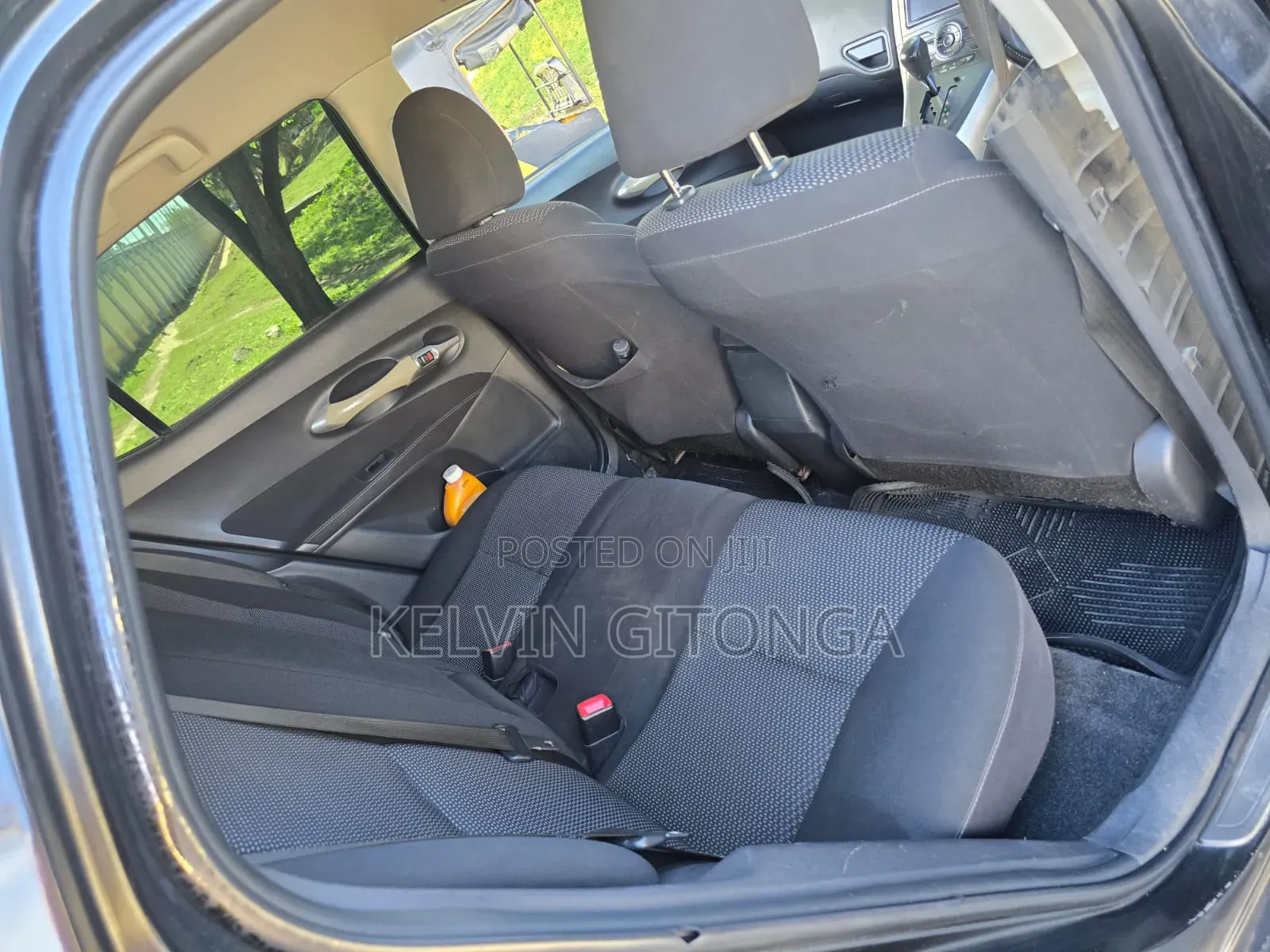 Toyota Auris 2012 Black
