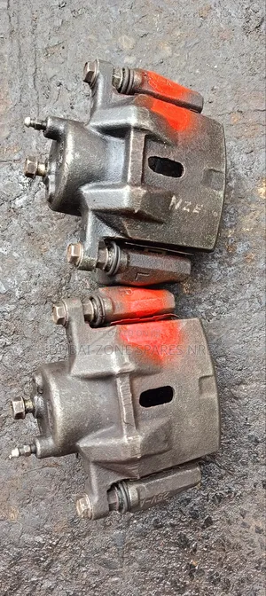 Nze, Ractis, Fielder Front Calipers.