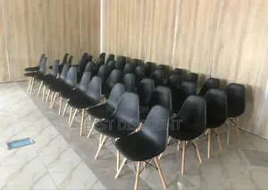 Aemes Chairs