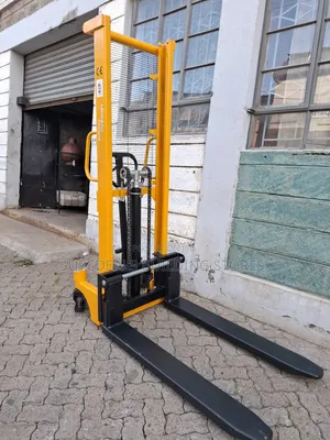 Hand Pallet Stacker-2tonnes,1.6mtrs