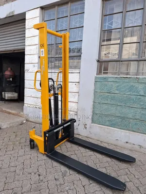 Manual Stacker/Hand Pallet Stacker-2t,1.6mtrs