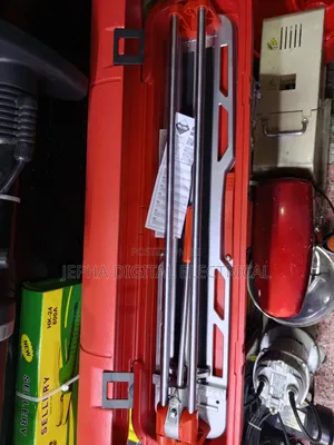 Tile Cutter