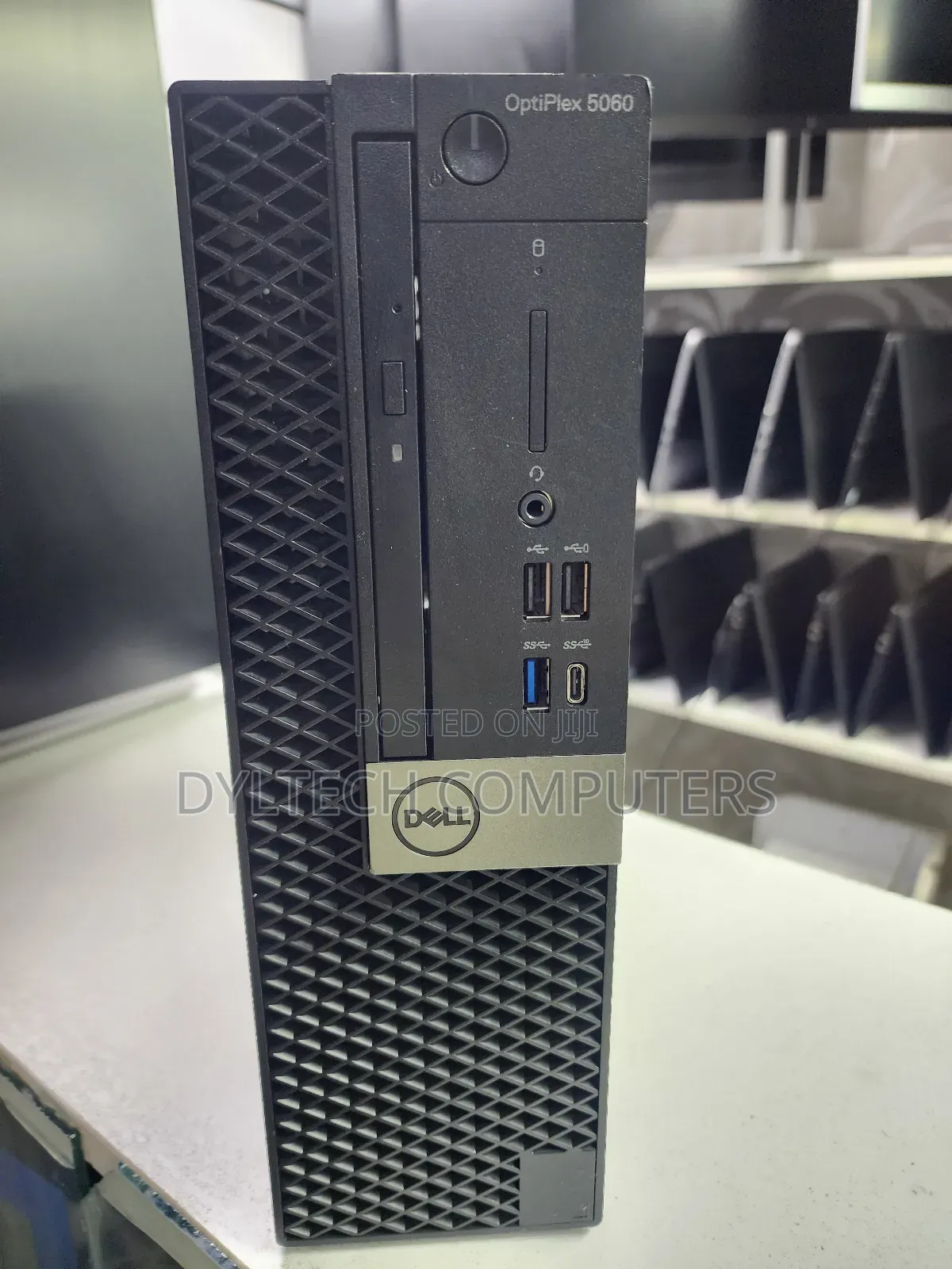 Desktop Computer Dell OptiPlex 5060 16GB Intel Core I7 SSD 512GB