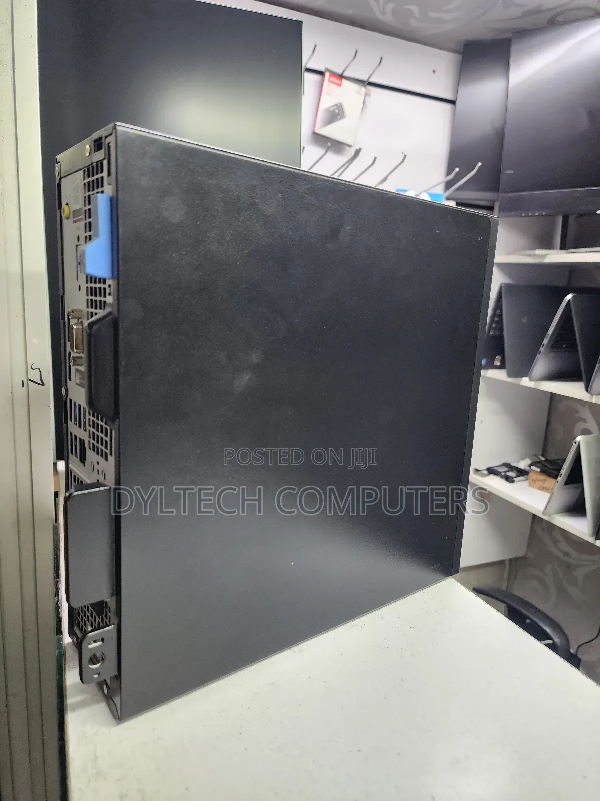 Desktop Computer Dell OptiPlex 5060 16GB Intel Core I7 SSD 512GB