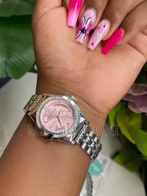 Ladies Wrist Watches in Stock