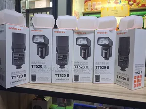 Godox Tt 520 Ii Speedlite With Free Diffuser
