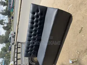 5 Seater Black Restaurant Couch 6ft