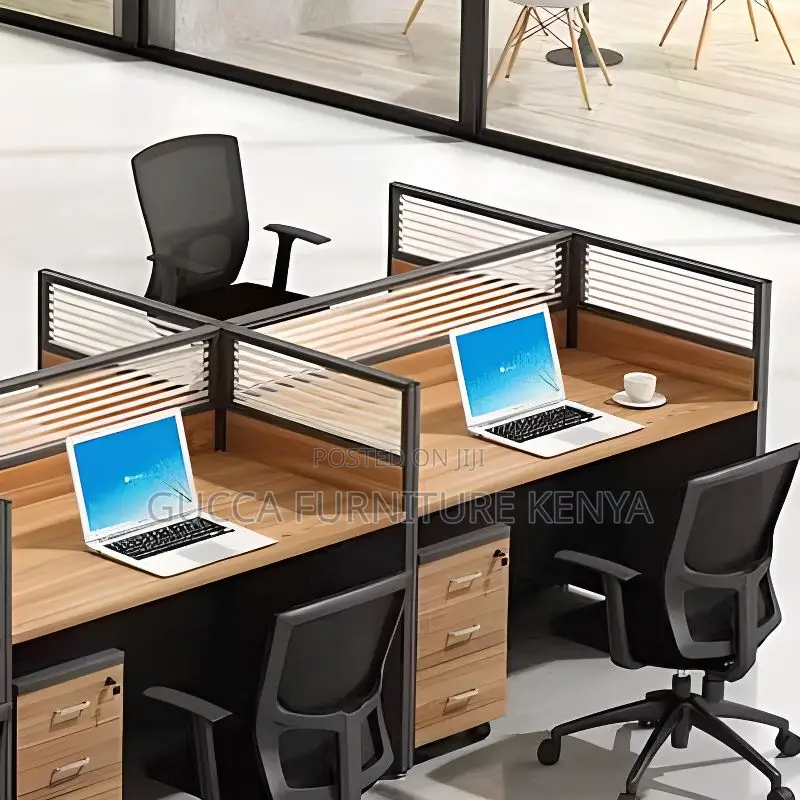 Workstations:4-Way Natural Finish Office Modular Desk Set