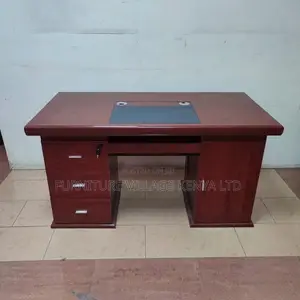 Office Tables: Expansive 1400mm Directors Office Desk
