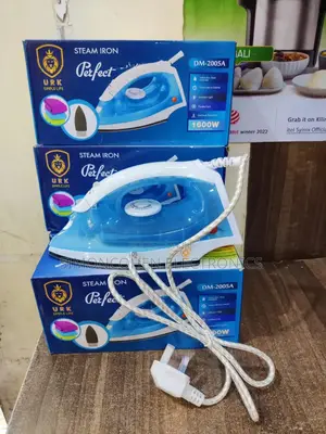 Urk Steam Iron