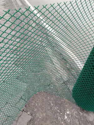 Green Plastic Chicken Mesh