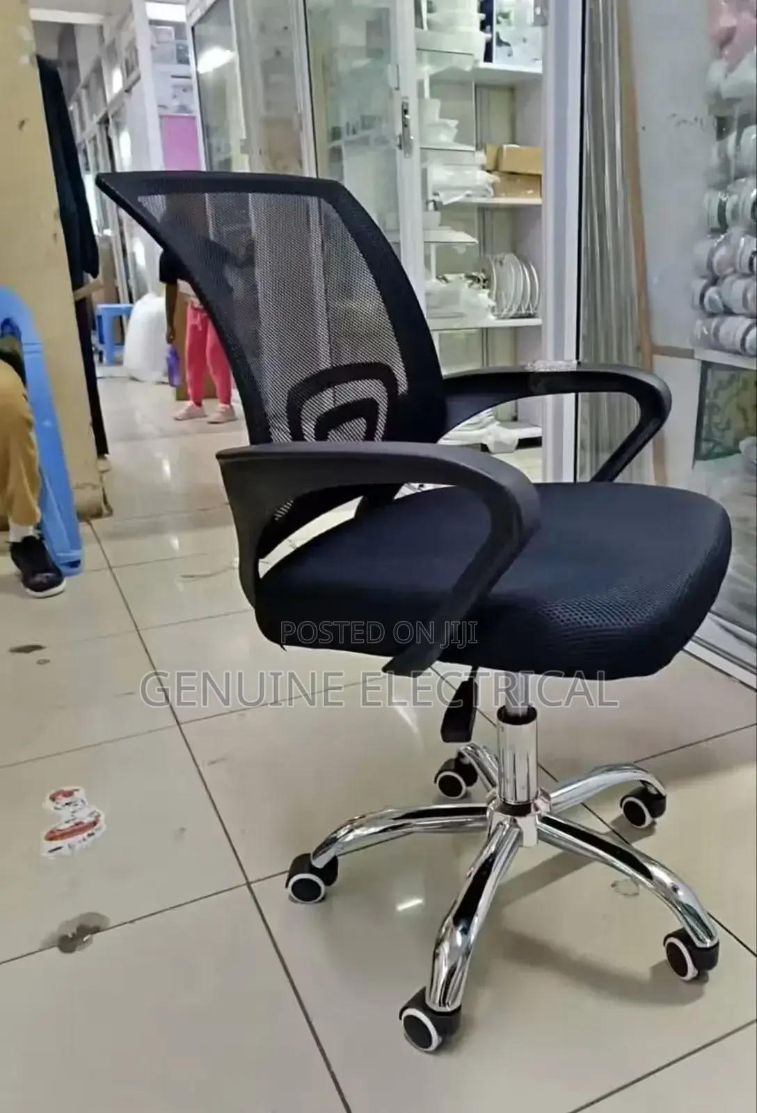 Mesh Swivel Comfort Office Chair