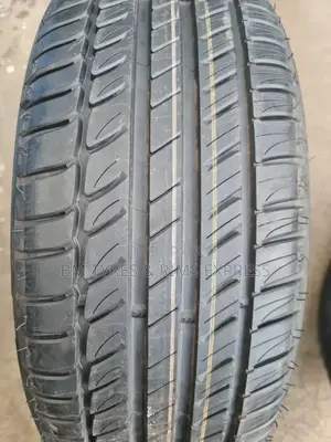 215 /55 R16 Michelin. (France)