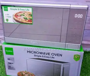 700,Watts Syinix -Digital Microwave