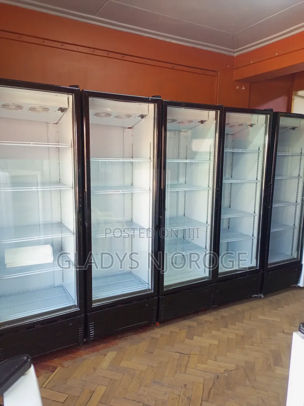Show Case Fridge (600l)