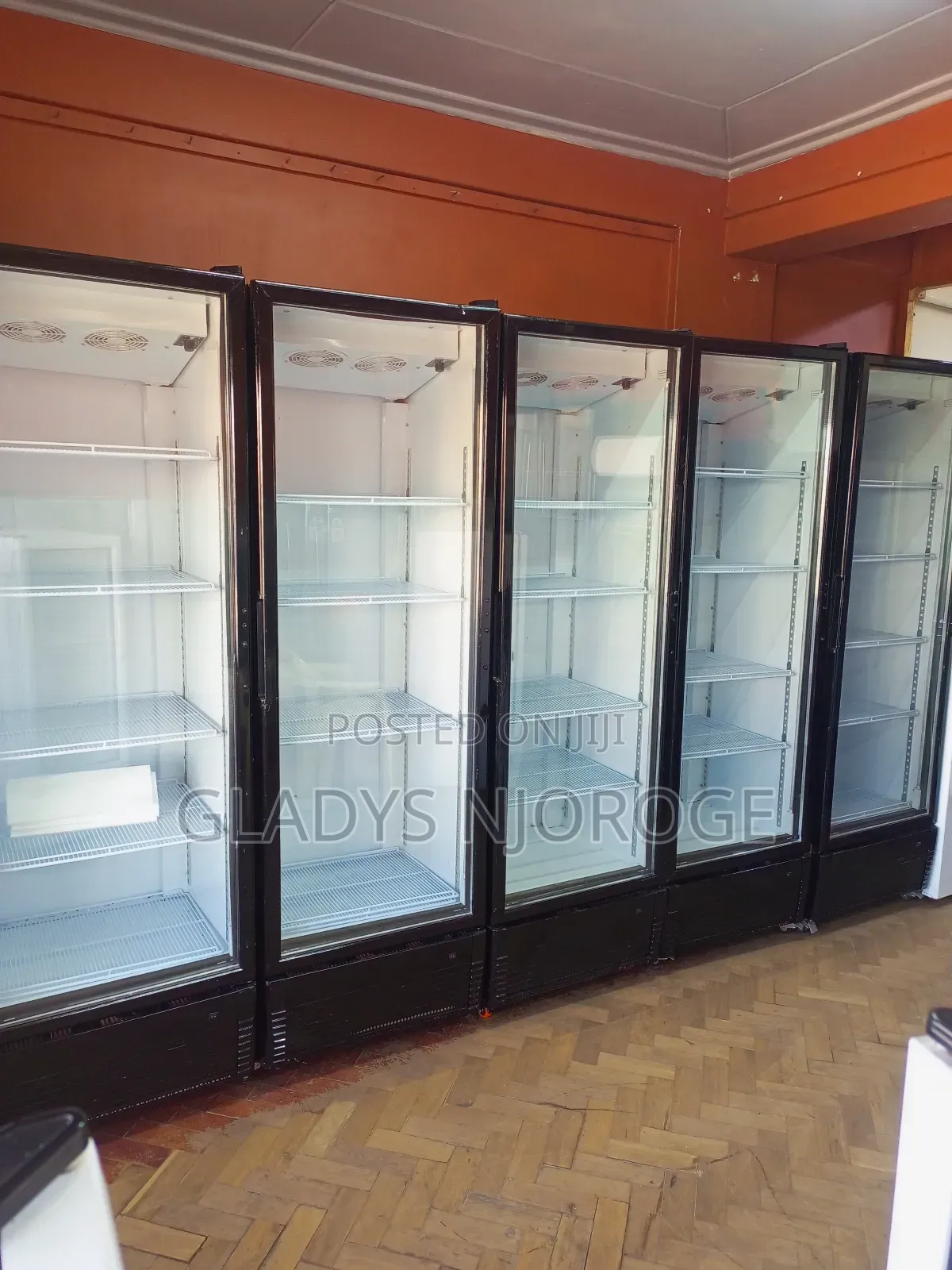 Show Case Fridge (600l)