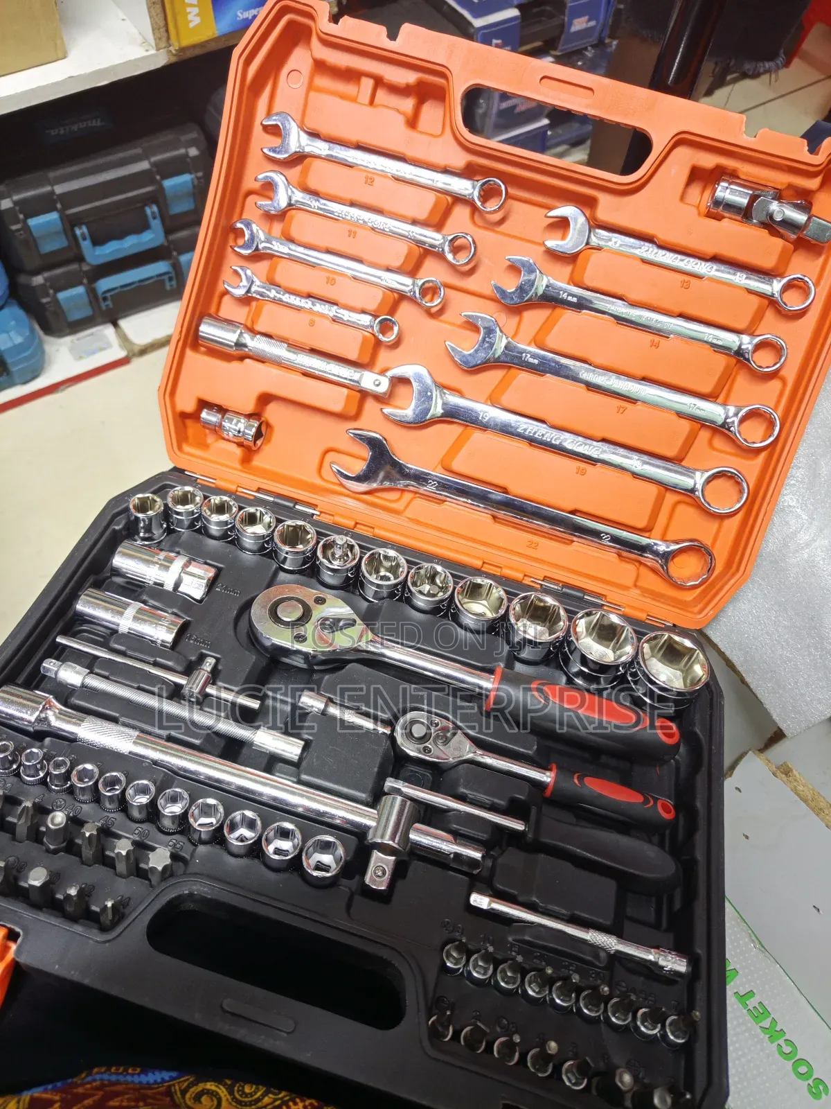 Spanner 82pieces Toolkit