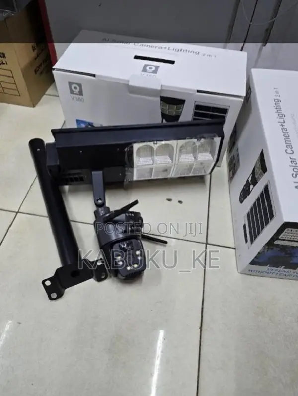 Wireless-V380 4g CCTV Solar Camera With Solar Floodlights