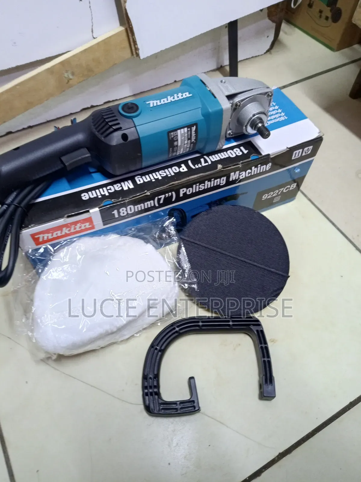 Makita Polishing Machine 7inch