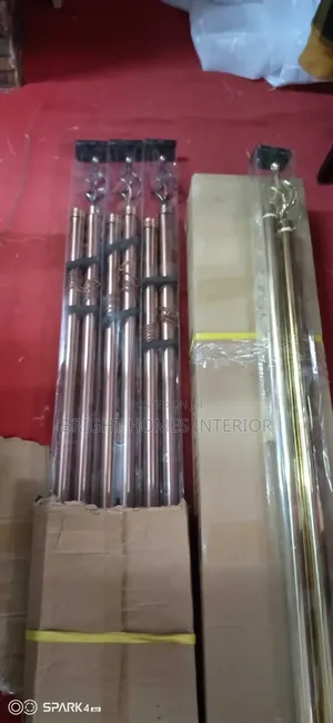2m Single Brown Curtain Rods Available for Curtain