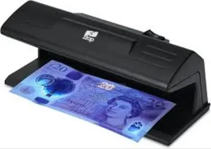 Uv Light Counterfeit Money Detector Machine