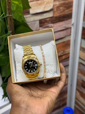 Men Unique New Watch