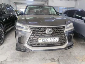 Lexus LX 2016 Black