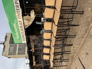 Brown Restaurant And Bar High Sinatabu Chairs