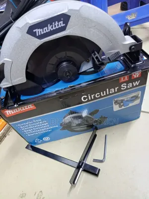 Makita Circular Saw