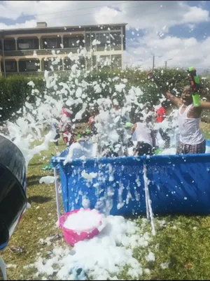 Foam Machine Swimming Pool for Hire