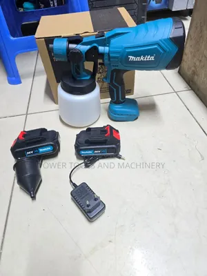 Cordless Makita Spray Gun