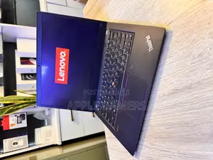 Laptop Lenovo ThinkPad X13 Gen 2 16GB Intel Core I7 SSD 256GB